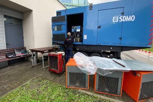 Нагрузочные испытания дизельных генераторов SDMO D440 и PRAMAC GSW275 Нагрузочные испытания дизельных генераторов SDMO D440 и PRAMAC GSW275